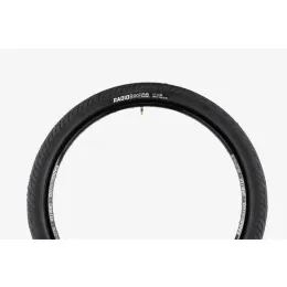 Radio STRATUS Reifen